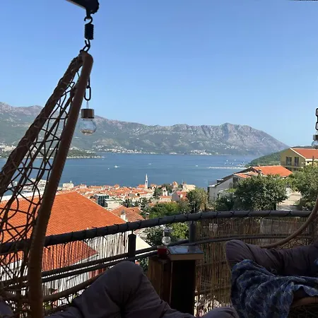 Sea View Apartment Budva