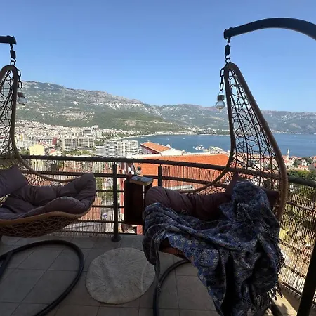 Sea View Apartment